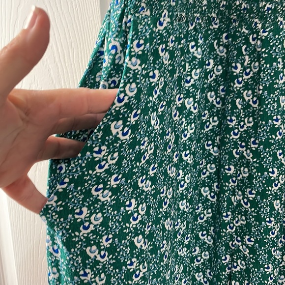 Preowned loft sun dress size 12. Sleeveless green, blue, and white print. - Picture 2 of 7